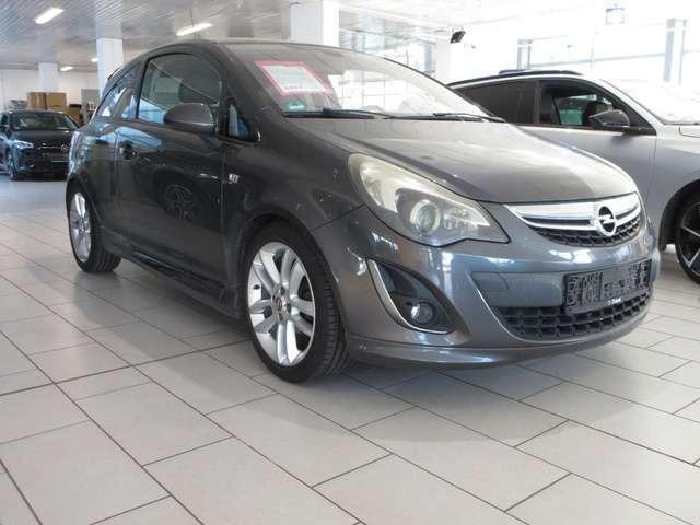 Opel Corsa D Innovation 1.4 OPC/SHZ/LHZ/17
