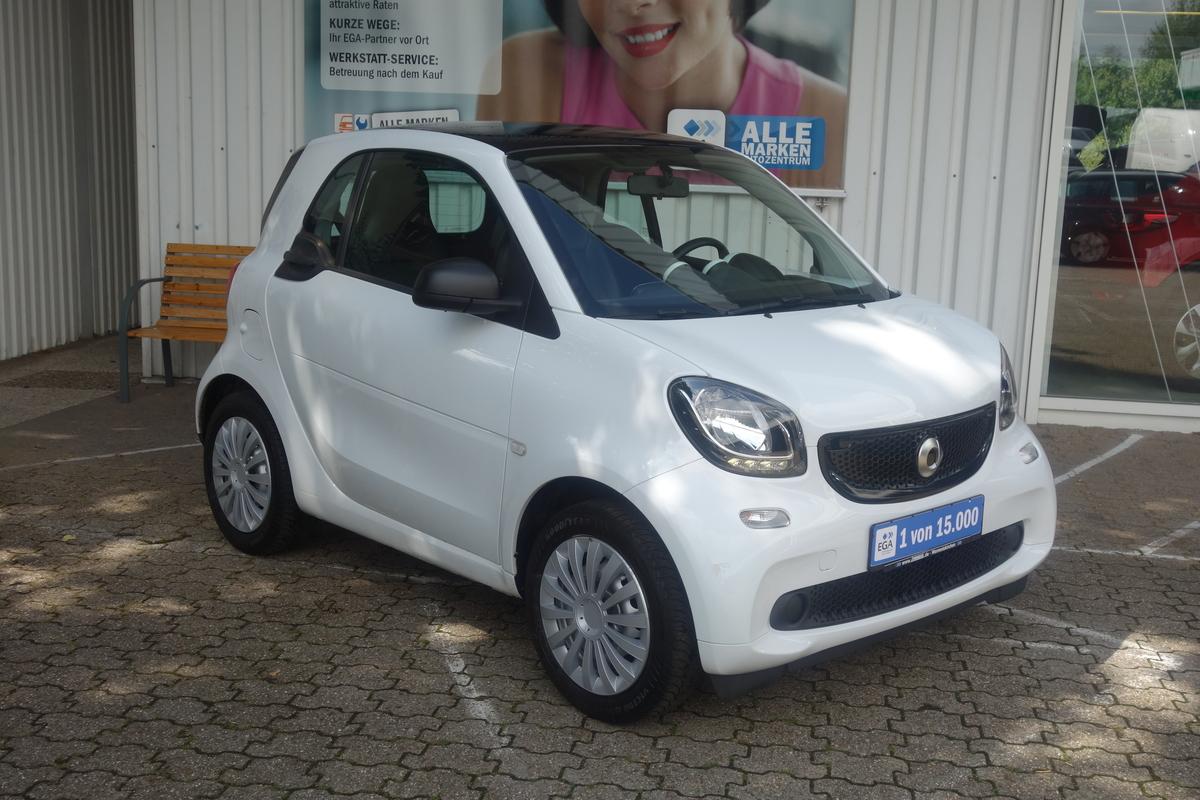 Smart ForTwo COUPE TWINAMIC  KLIMA*PANORAMAD*LEDER*SHZG*NAVI