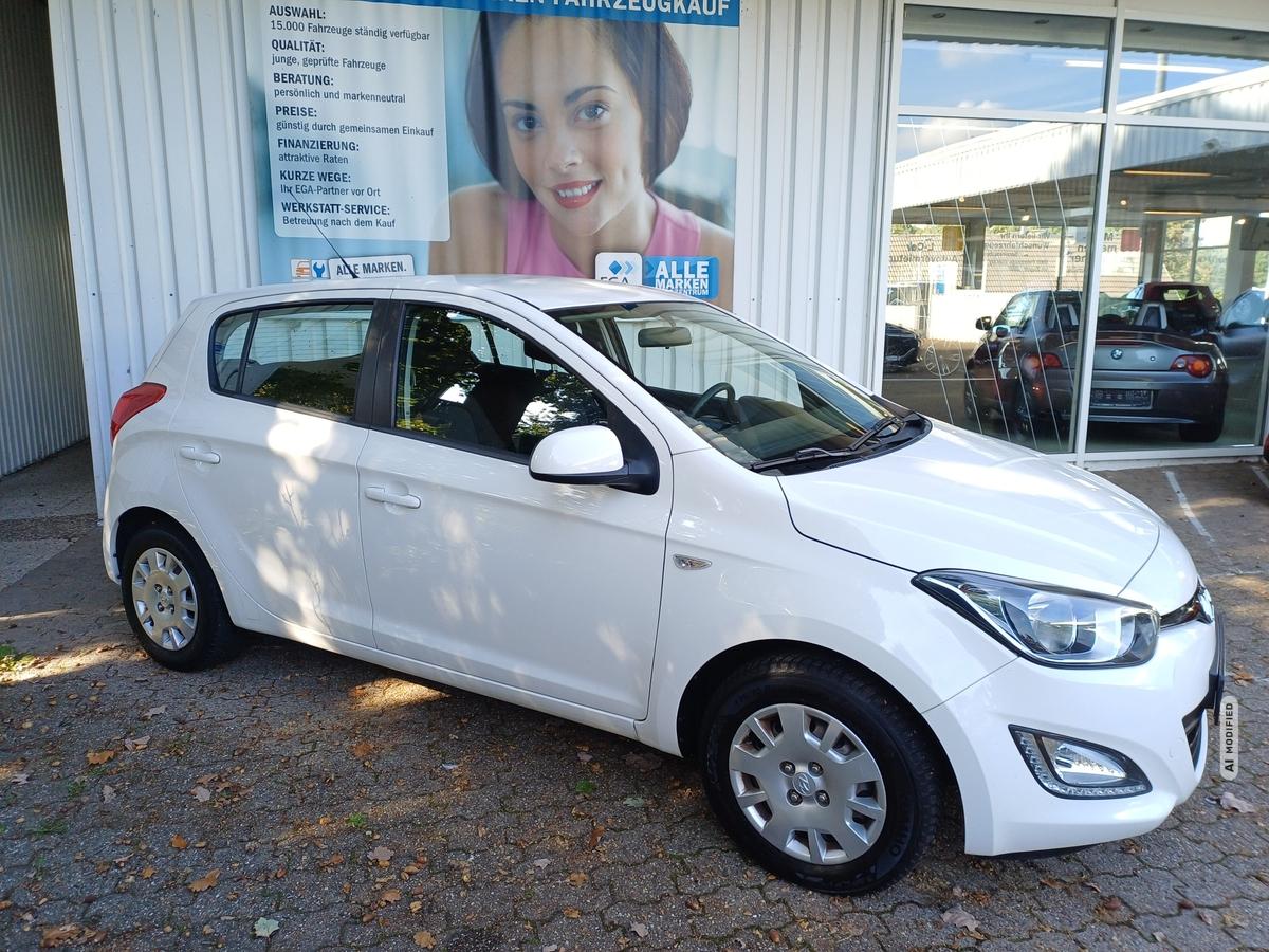 Hyundai 1.2 CLASSIC CD MP3 KLIMA MFL ALLWETTER 1 HAND